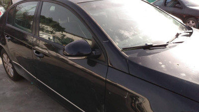 VOLKSWAGEN PASSAT BERLINA (3C2)