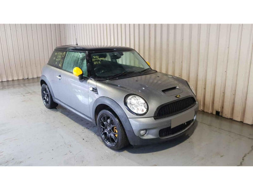  BMW MINI (R56) 