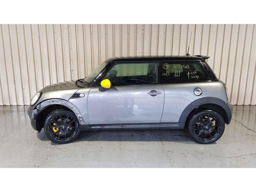  BMW MINI (R56) 