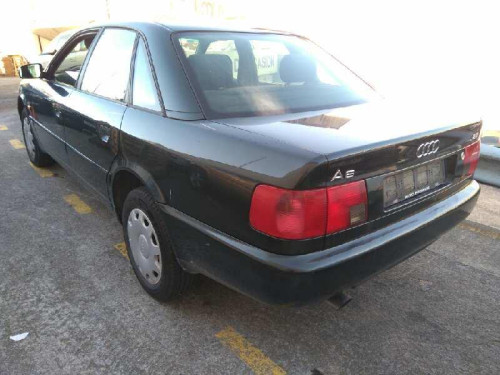 AUDI 100 BERLINA (C4) 