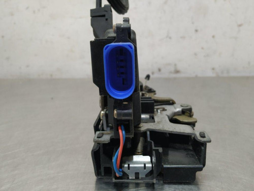  CERRADURA PUERTA DELANTERA IZQUIERDA Skoda OCTAVIA BERLINA (1Z3) 