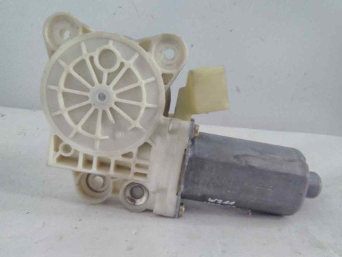 MOTOR ELEVALUNAS DELANTERO DERECHO MERCEDES-BENZ CLASE E (BM 211) BERLINA 