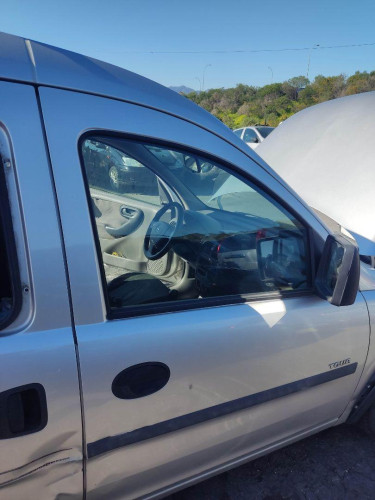 LUNA DELANTERA DERECHA Opel COMBO (CORSA C) 