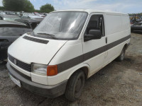 VOLKSWAGEN T4 TRANSPORTER