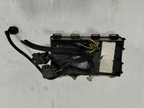  CAJA RELES / FUSIBLES FORD FOCUS FAMILIAR (CAK) 