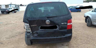 VOLKSWAGEN TOURAN (1T1)