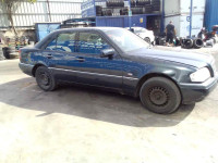MERCEDES-BENZ CLASE C (BM 202) BERLINA