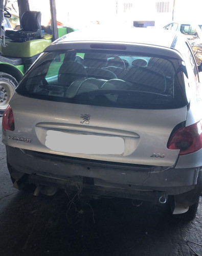 PEUGEOT 206 — автомобиль-донор на запчасти 