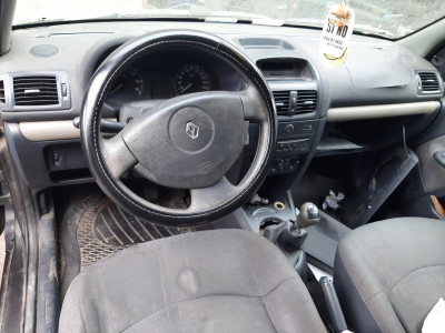 RENAULT CLIO II FASE II (B/CB0)