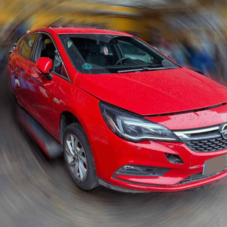 OPEL ASTRA K BERLINA 5P