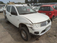 MITSUBISHI L200 (KA0/KB0)