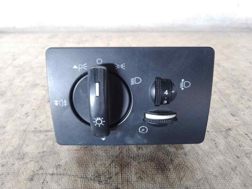 MANDO LUCES Ford FOCUS BERLINA (CAP) 