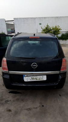 PORTON TRASERO Opel Zafira B (2005->)
