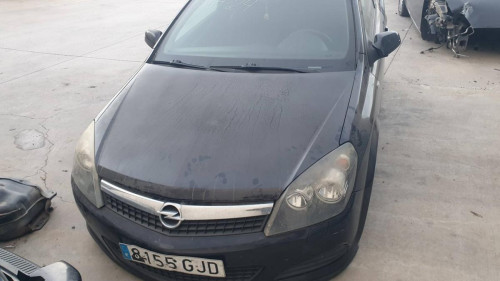  OPEL ASTRA H GTC 
