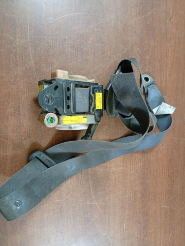 CINTURON SEGURIDAD DELANTERO IZQUIERDO TOYOTA LAND CRUISER (J12) 