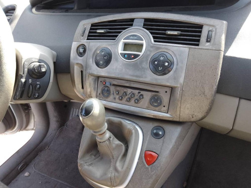 RENAULT SCENIC II (JM) — Donor Vehicle for Used Parts 