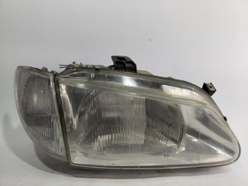 FARO DERECHO RENAULT MEGANE I BERL./ BERL. CON PORTÓN (BA0) 
