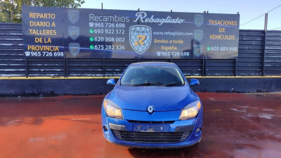 RENAULT MEGANE III BERLINA 5P
