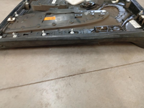 GUARNECIDO PUERTA DELANTERA IZQUIERDA JEEP GRAND CHEROKEE (WK) 