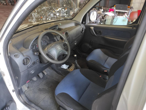 PEUGEOT PARTNER (S2) — vehículo donante para recambios 