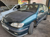 RENAULT MEGANE I BERL./ BERL. CON PORTÓN (BA0)