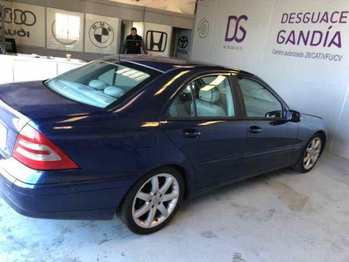 MERCEDES-BENZ CLASE C (BM 203) BERLINA de segunda mano