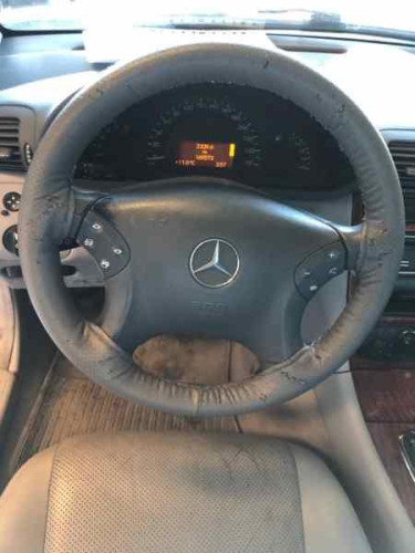 MERCEDES-BENZ CLASE C (BM 203) BERLINA de segunda mano