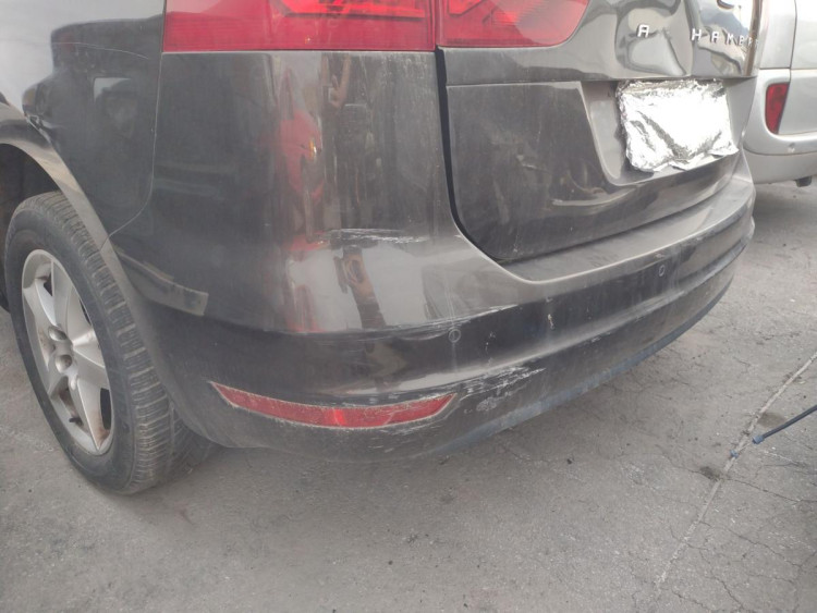 PARAGOLPES TRASERO