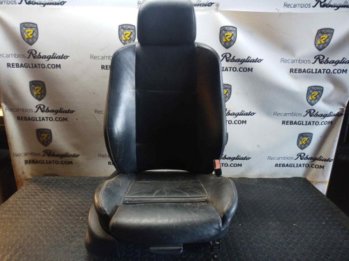  ASIENTO DELANTERO DERECHO 