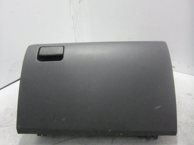 GUANTERA, TOYOTA, AVENSIS CROSS SPORT (T27)