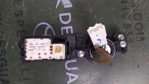 MANDO ELEVALUNAS TRASERO IZQUIERDO TOYOTA LAND CRUISER (J15) 