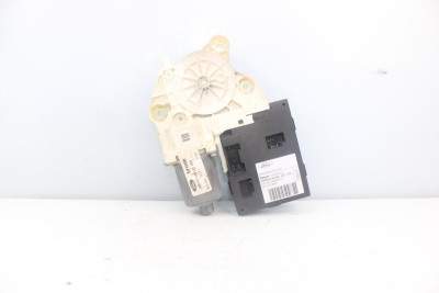 MOTOR ELEVALUNAS DELANTERO IZQUIERDO