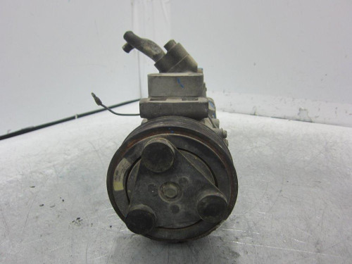  COMPRESOR AIRE ACONDICIONADO 