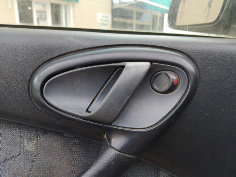 MANETA INTERIOR DELANTERA IZQUIERDA Citroen Xsara Berlina (1997->)