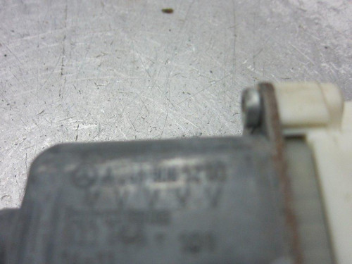 MOTOR ELEVALUNAS DELANTERO DERECHO MERCEDES-BENZ CLASE GLA (BM 156) 