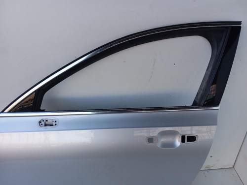 PUERTA DELANTERA IZQUIERDA Volvo V90 FAMILIAR 