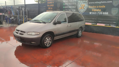  CHRYSLER VOYAGER GS 