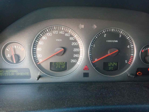  VOLVO S60 BERLINA 