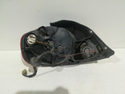  PILOTO TRASERO DERECHO DAEWOO MATIZ 