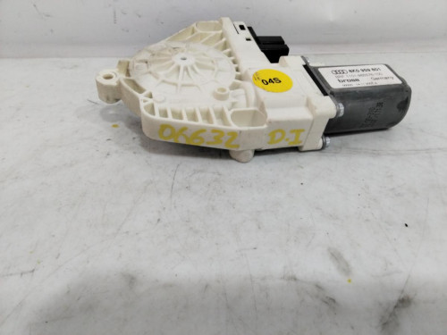 MOTOR ELEVALUNAS DELANTERO IZQUIERDO Audi A4 BERLINA (8K2) 