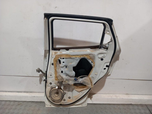  PUERTA TRASERA DERECHA NISSAN JUKE (F15E) 