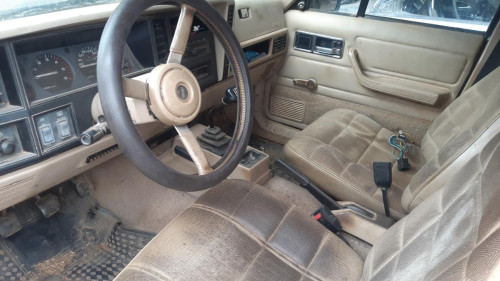  JEEP CHEROKEE (XJ) 