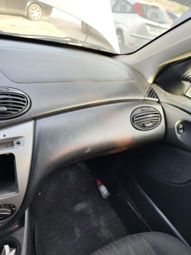 AIRBAG DELANTERO DERECHO de segunda mano