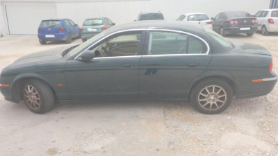 JAGUAR S-TYPE