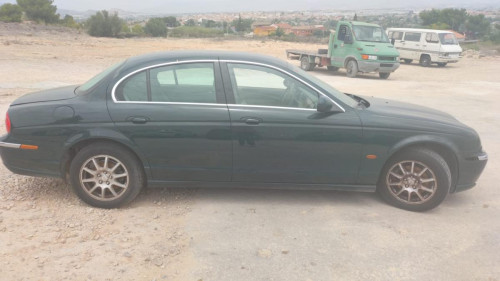 JAGUAR S-TYPE — vehículo donante para recambios 