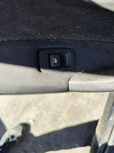 MANDO ELEVALUNAS TRASERO IZQUIERDO BMW SERIE 3 BERLINA (E90) 