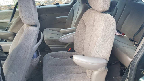 CHRYSLER VOYAGER (RG) — vehículo donante para recambios 