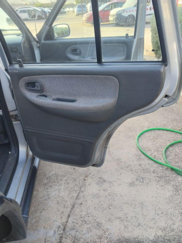 GUARNECIDO PUERTA TRASERA DERECHA Kia Sportage (1994->) Kia Sportage (1994->) 
