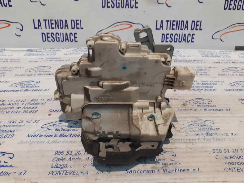  CERRADURA PUERTA TRASERA IZQUIERDA 
