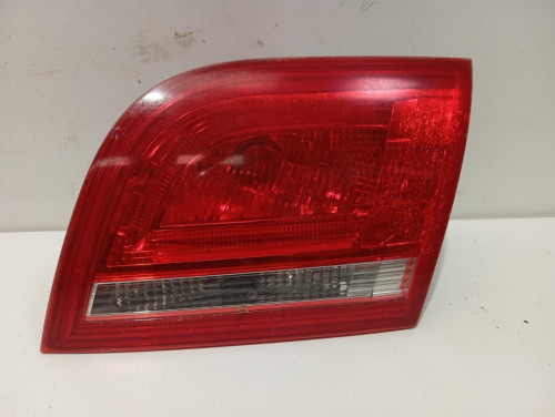 PILOTO TRASERO DERECHO INTERIOR Audi A3 (8P1) 
